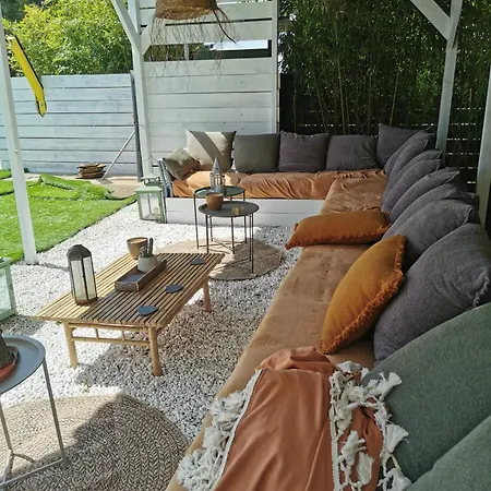 Privat bolig 25m2 Petit Dejeuner En Option Roeze-sur-Sarthe